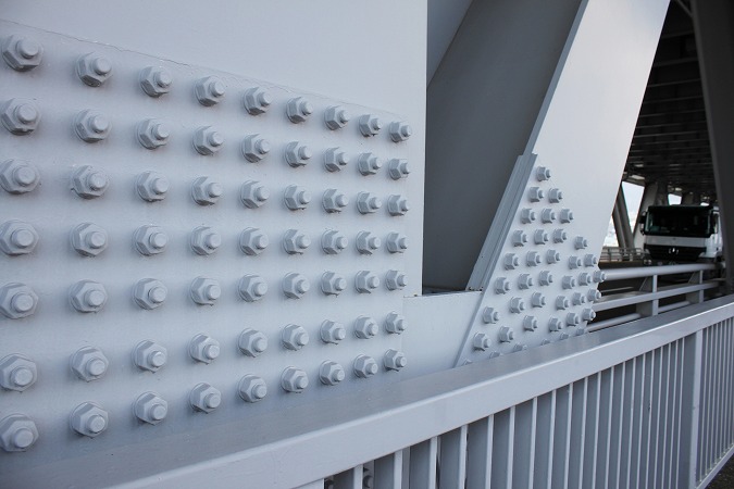 橋梁の添接部塗装はなぜ必要？そのタイミングは？