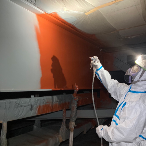 橋梁を塗装する仕事を一生の仕事にしませんか？