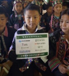 途上国にワクチン支援を